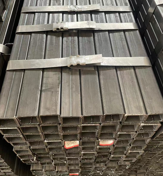 运城工业用梯子 镀锌管焊接梯子 铁梯子方管梯