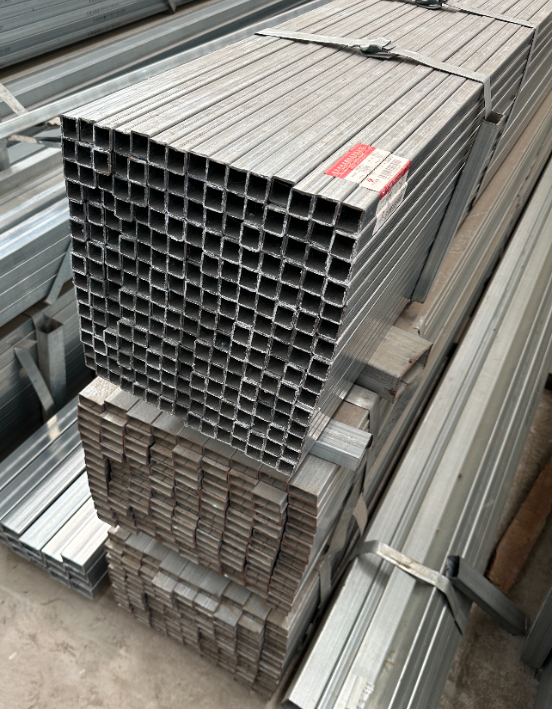 运城现货供应30*50*2镀锌方管50*80*3.0 20*20*1.5 20*40*2.0规格齐全